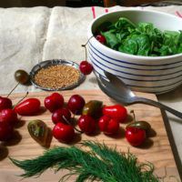 Fresh spinach and cherry salad