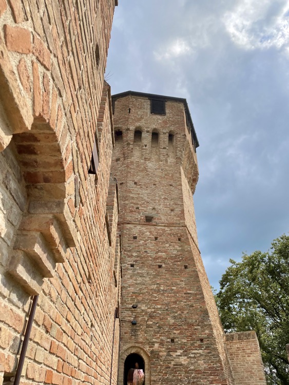 Visiting castles and villages of Romagna