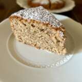 5 minutes cake, a traditional sweet recipe from Emilia-Romagna